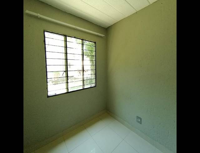 3 BEDROOM TOWNHOUSE FOR SALE IN NORTH RIDING